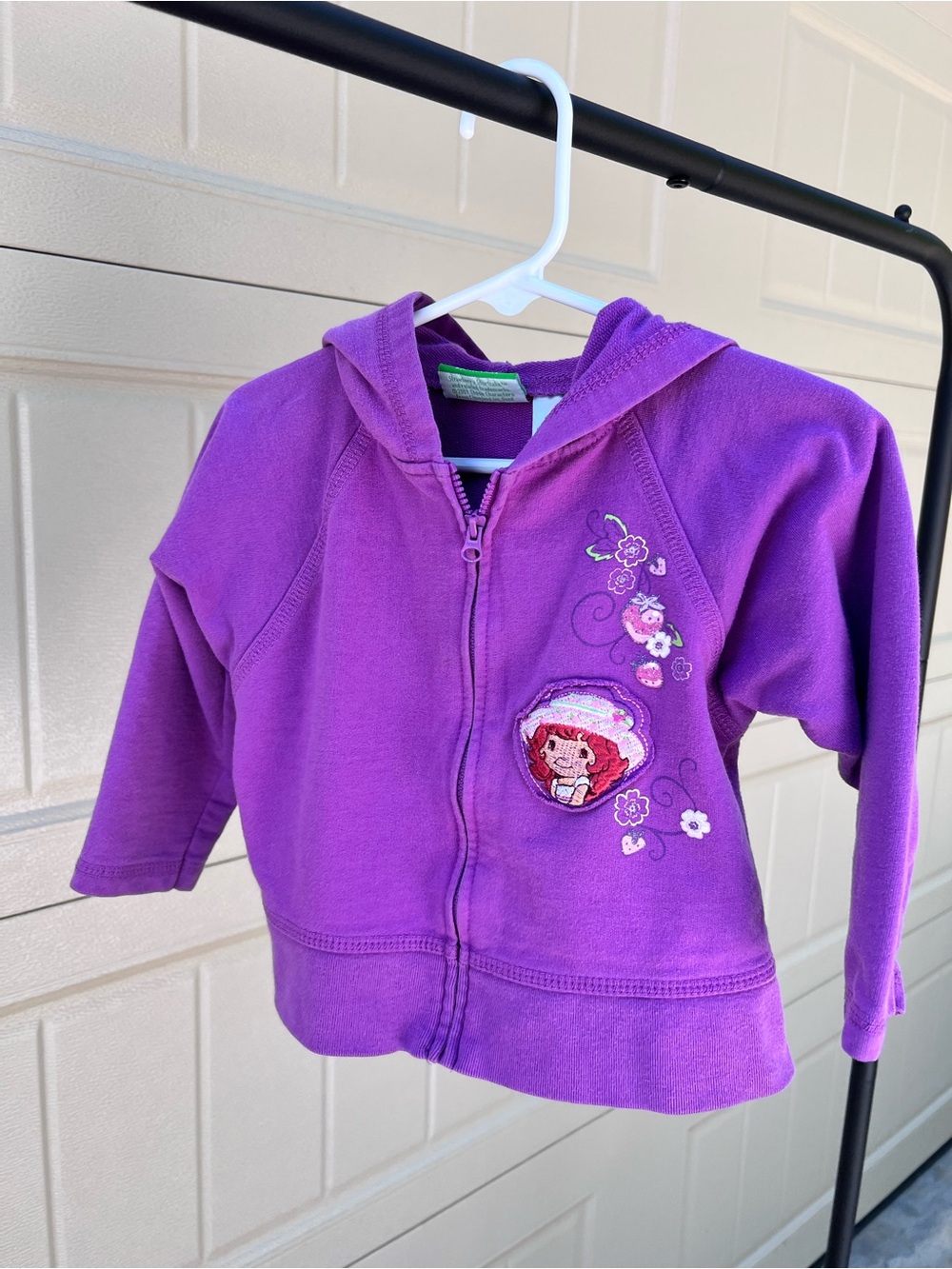 Vintage Girls' Purple Hooded Jacket with Strawberry Shortcake Floral Embroidery